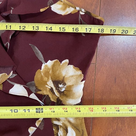 Mine Boutique Ruffle Surplice Cinnamon Rust Floral Wrap Mini Dress Size L - Picture 7 of 11